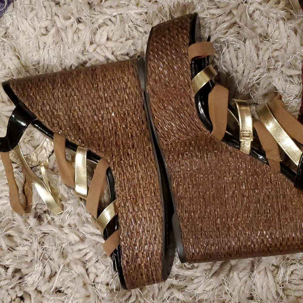 Wedges - Picture 3 of 6